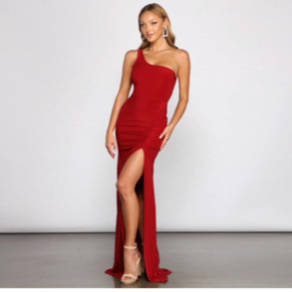 Windsor Red Formal Dress NWT